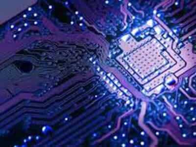 Another data-leaking Spectre CPU flaw among Intel's dirty dozen of security bug alerts today